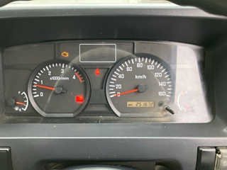 ISUZU ELF 2008