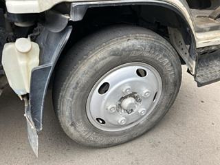ISUZU ELF 2008