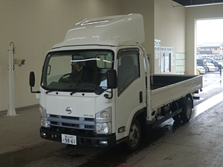 NISSAN ATLAS 2008