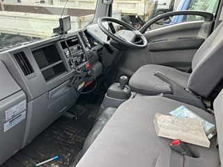 NISSAN ATLAS 2008