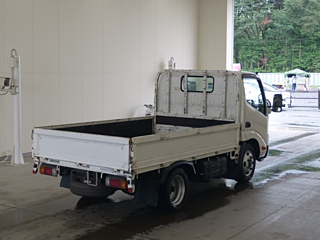 TOYOTA DYNA 2016