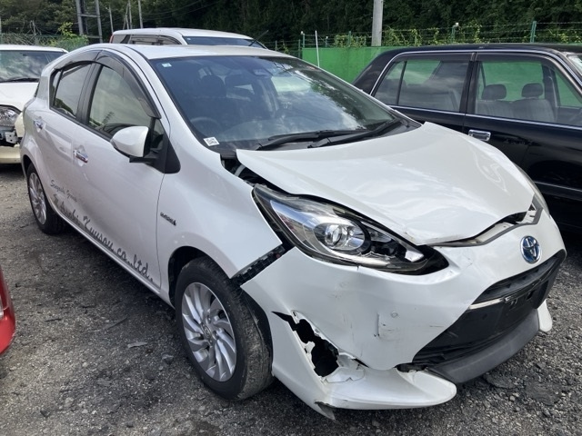 TOYOTA AQUA 2018