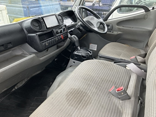 TOYOTA DYNA 2016