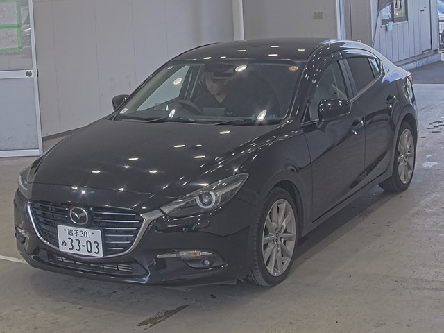 MAZDA AXELA 2018