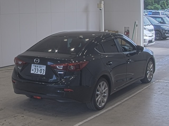 MAZDA AXELA 2018