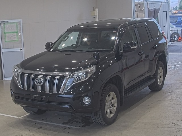 TOYOTA LAND CRUISER PRADO 2016