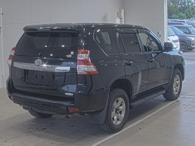 TOYOTA LAND CRUISER PRADO 2016