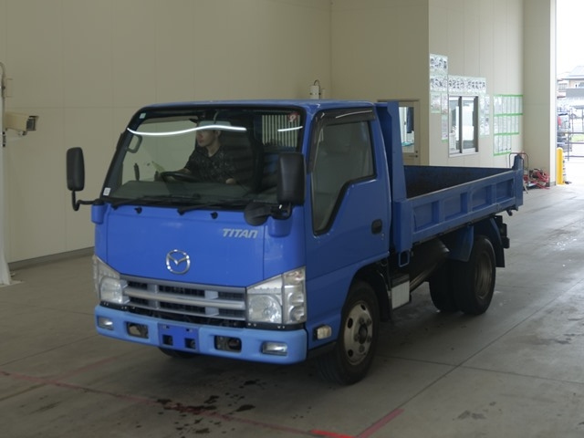MAZDA TITAN 2013