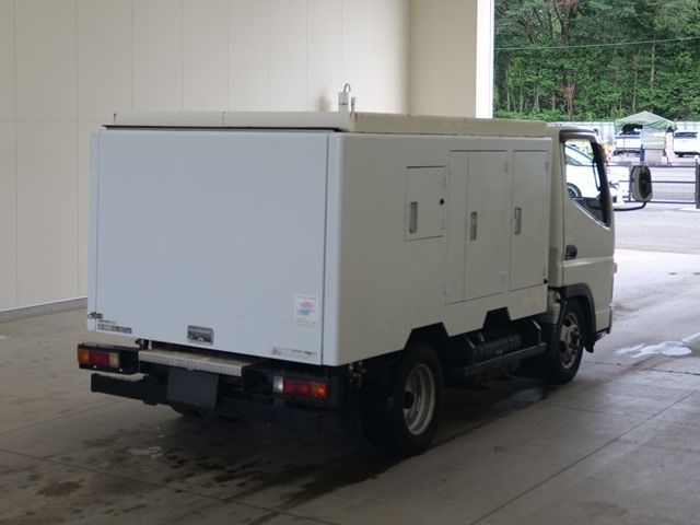 MITSUBISHI CANTER 2008