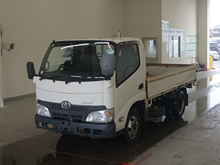 TOYOTA DYNA 2012