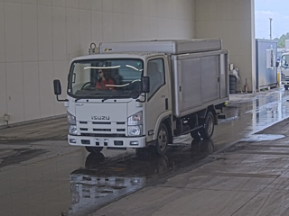 ISUZU ELF 2013
