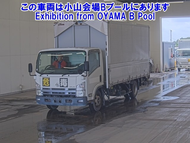 NISSAN ATLAS 2010