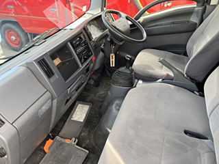 ISUZU ELF 2013