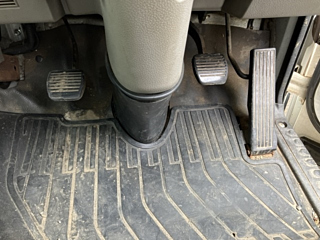 NISSAN ATLAS 2011