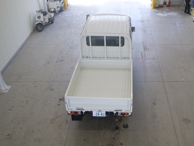 TOYOTA DYNA 2020