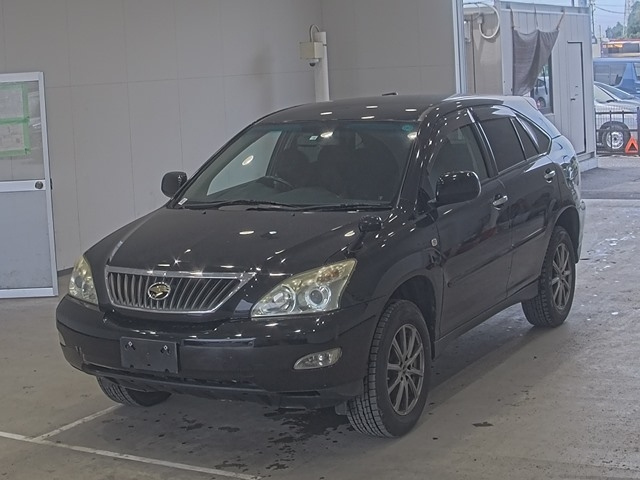 TOYOTA HARRIER 2010
