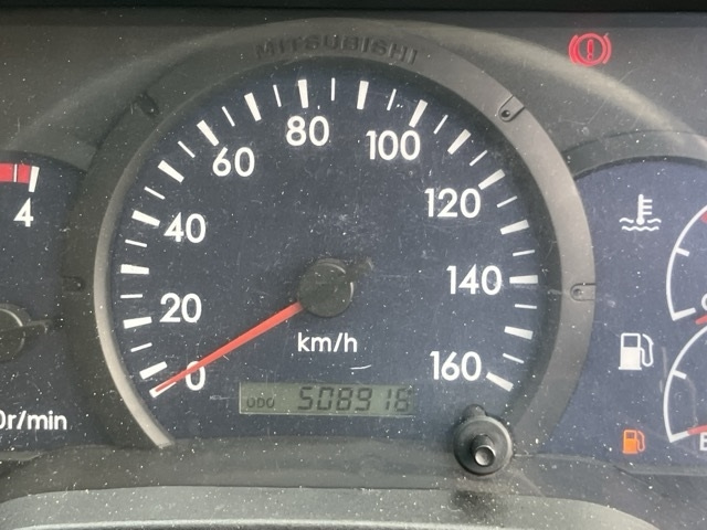 MITSUBISHI CANTER 2011