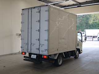 NISSAN ATLAS 2012