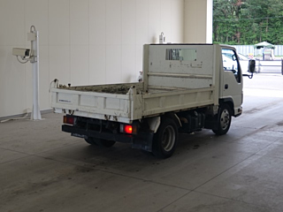 ISUZU ELF 2011