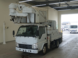 ISUZU ELF 2009