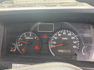 ISUZU ELF 2009