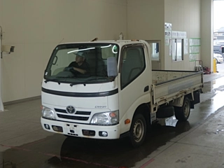 TOYOTA DYNA 2015