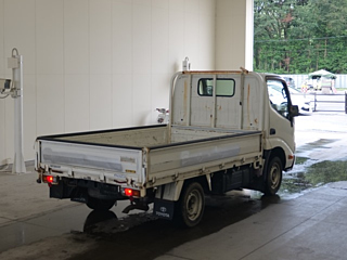 TOYOTA DYNA 2015