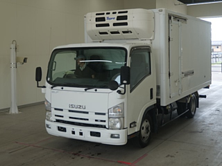 ISUZU ELF 2009