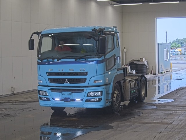 MITSUBISHI SUPER GREAT 2011