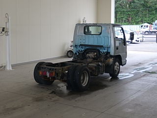 ISUZU ELF 2008