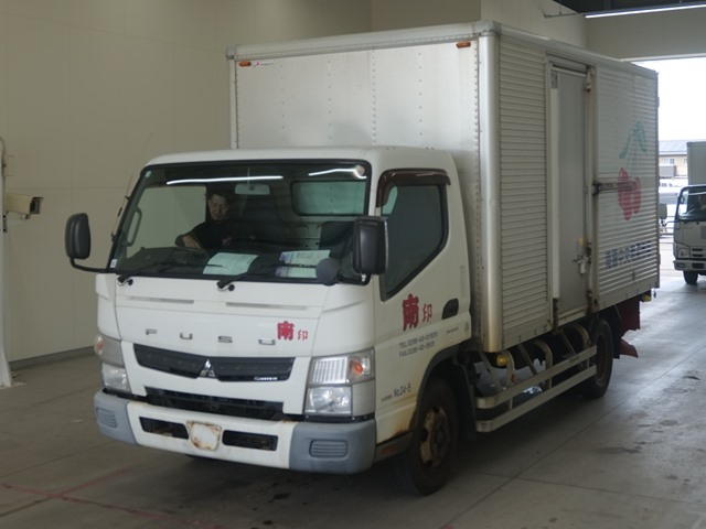 MITSUBISHI CANTER 2012