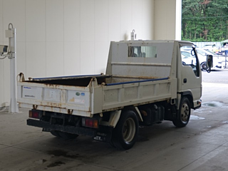 ISUZU ELF 2012
