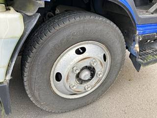 ISUZU ELF 2012
