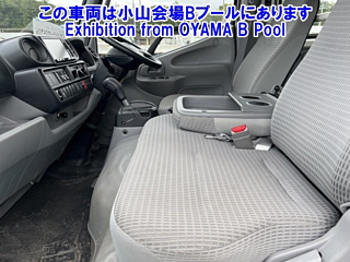 TOYOTA DYNA 2019