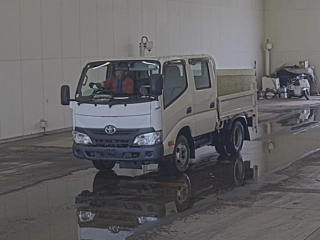 TOYOTA DYNA 2019