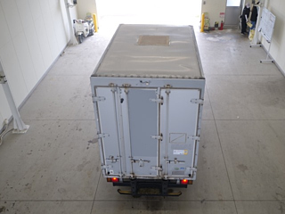 ISUZU ELF 2011