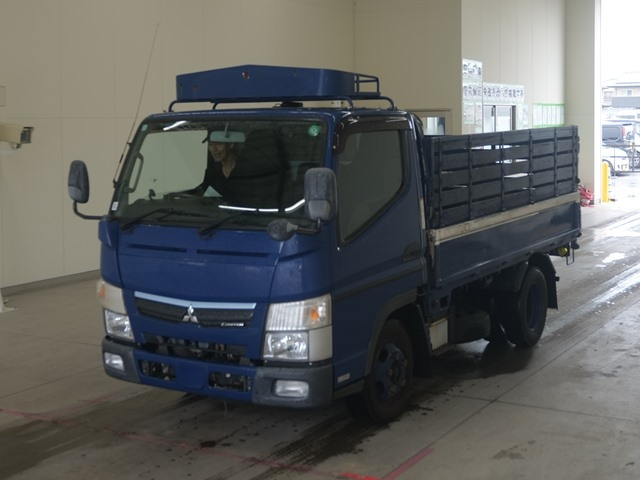 MITSUBISHI CANTER 2018