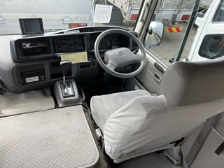 TOYOTA COASTER 2008