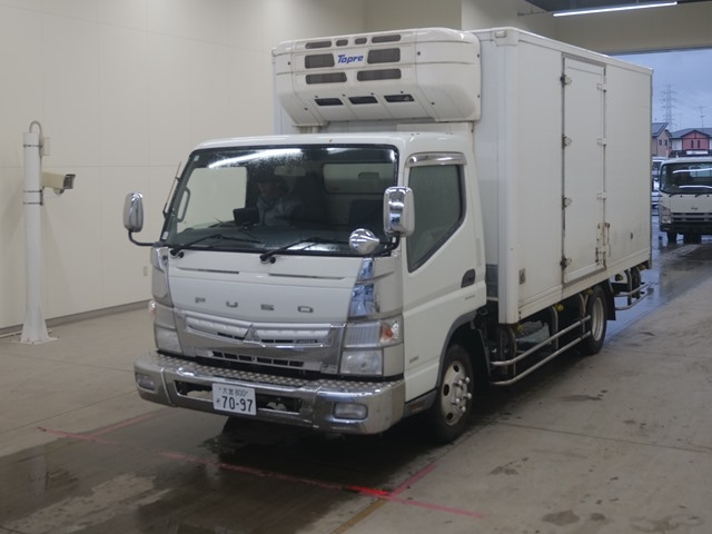 MITSUBISHI CANTER 2011