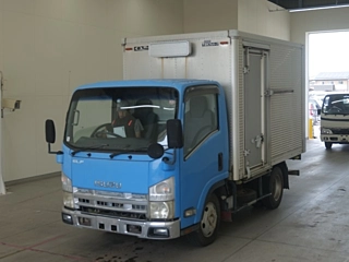 ISUZU ELF 2009