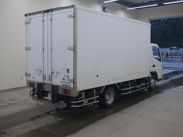 MITSUBISHI CANTER 2011
