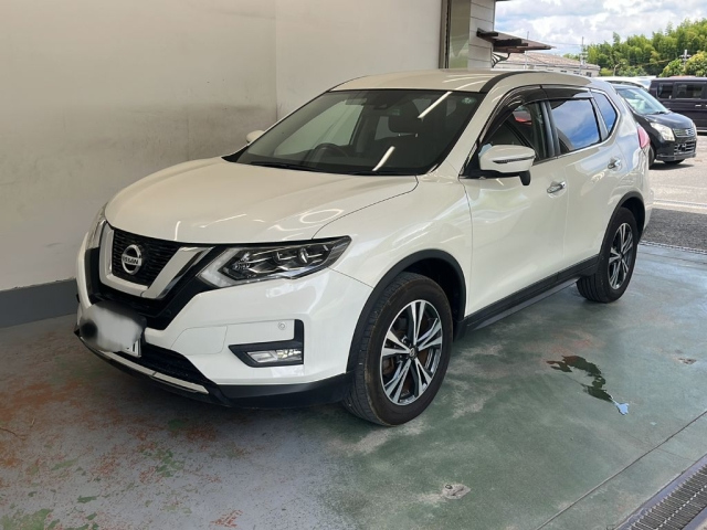 NISSAN X-TRAIL 2017