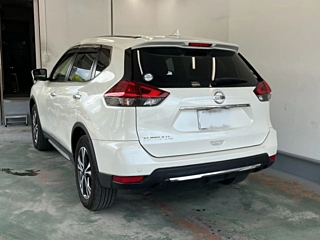 NISSAN X-TRAIL 2017