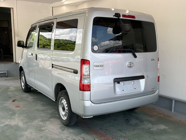 TOYOTA TOWN ACE VAN 2020
