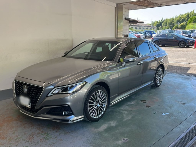 TOYOTA CROWN 2021