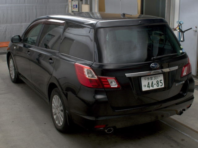 SUBARU EXIGA 2009