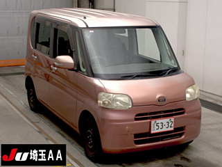 DAIHATSU TANTO 2010