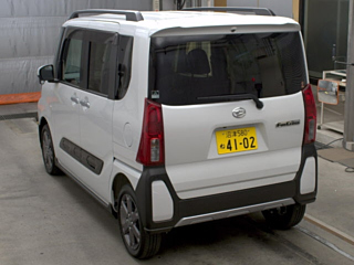 DAIHATSU TANTO 2024