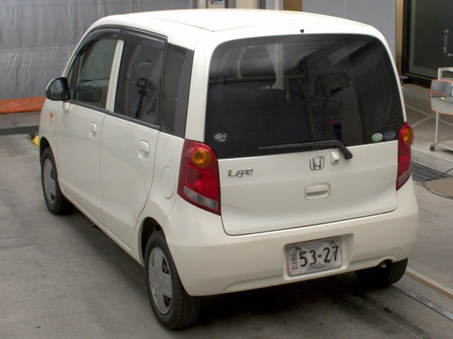 HONDA LIFE 2010