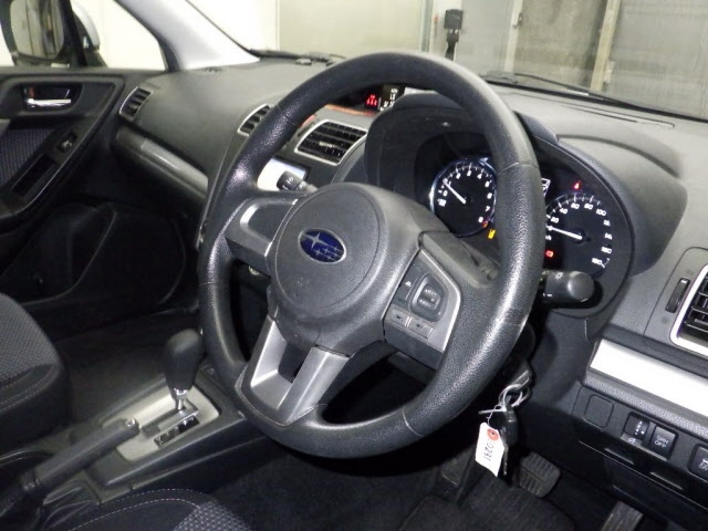 SUBARU FORESTER 2018